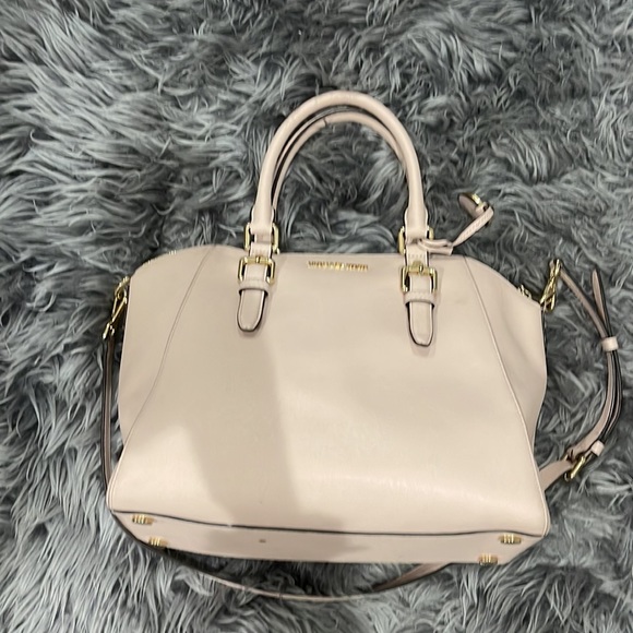 Michael Kors Ciara TZ Large Tote w/ zipper - Picture 3 of 10